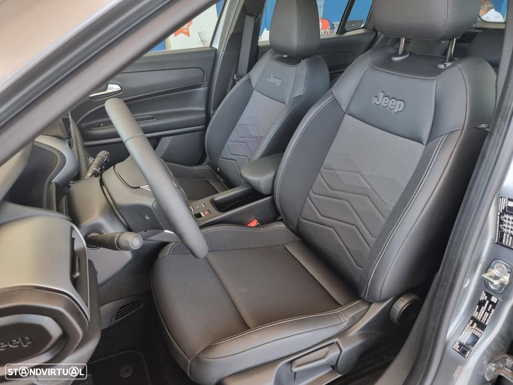 Jeep Avenger 54 kWh Altitude - 12