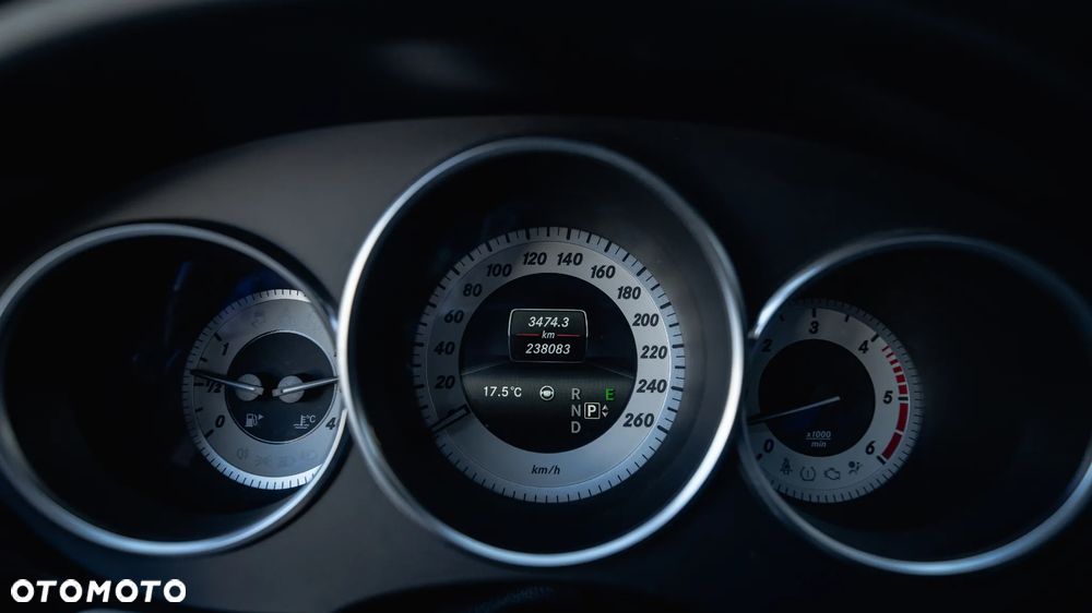 Mercedes-Benz CLS 350 BlueTEC 4-Matic - 14