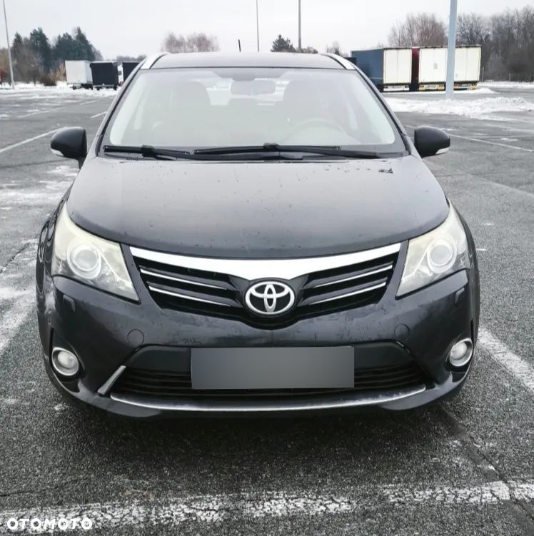 Toyota Avensis 2.0 D-4D Premium - 4