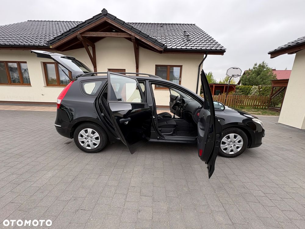 Hyundai i30 1.6 blue Comfort - 16