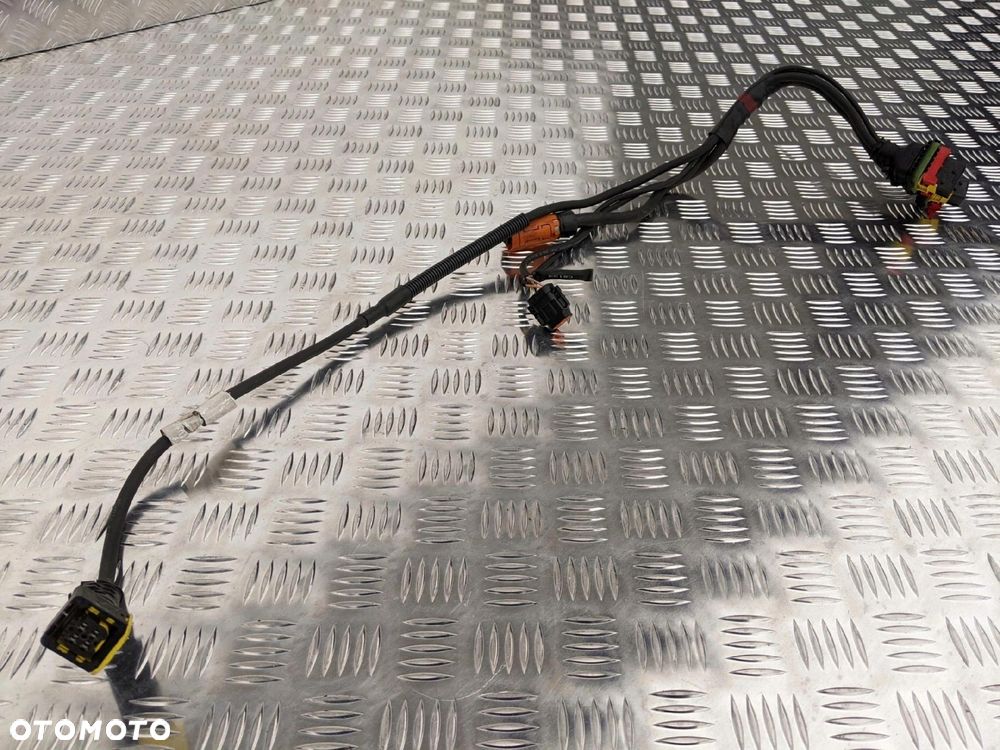 WIĄZKA ELEKTRYCZNA KLIMATYZACJI SCANIA R 2497420 - 4