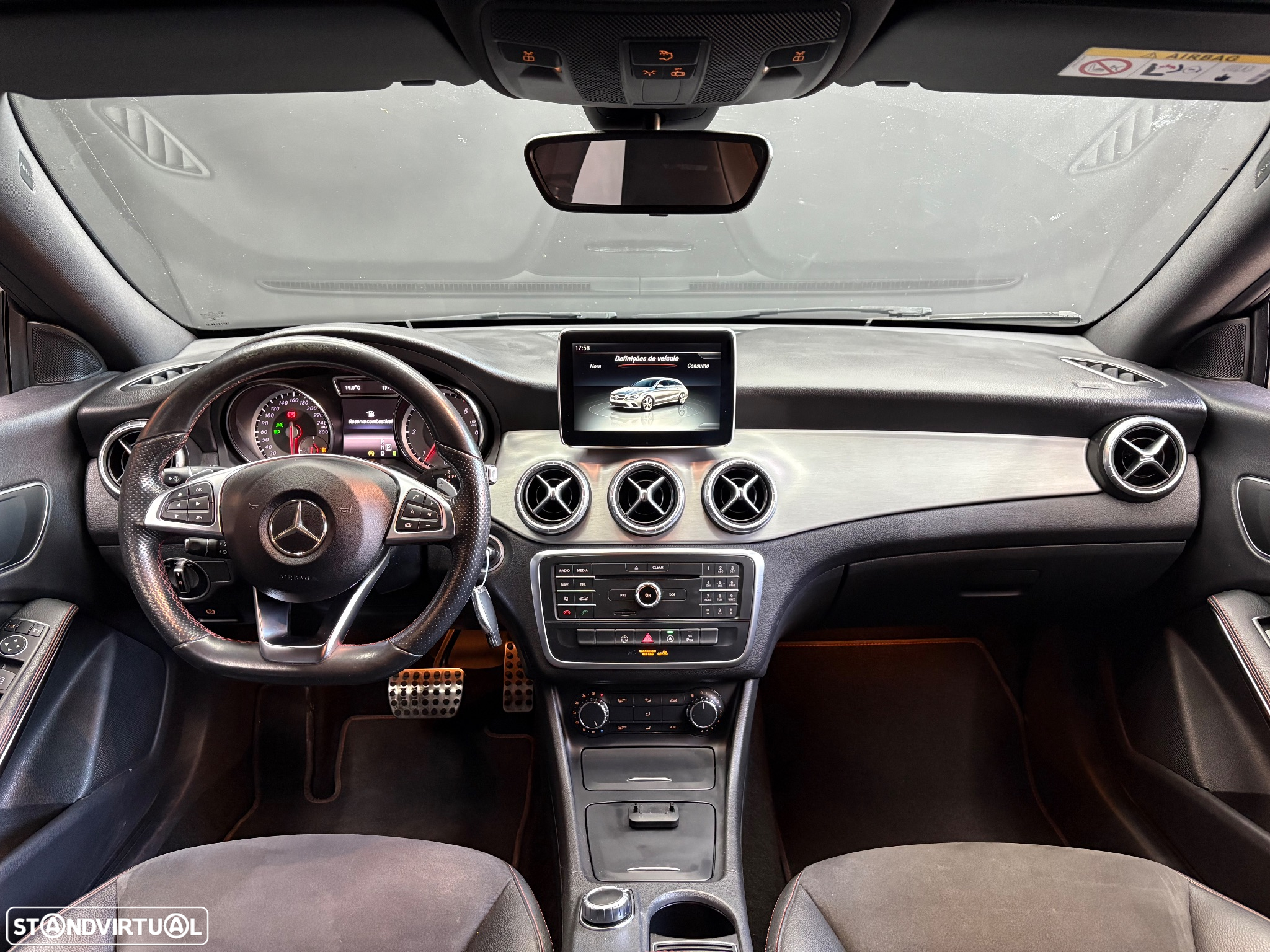 Mercedes-Benz CLA 200 d Shooting Brake AMG Line Aut. - 8