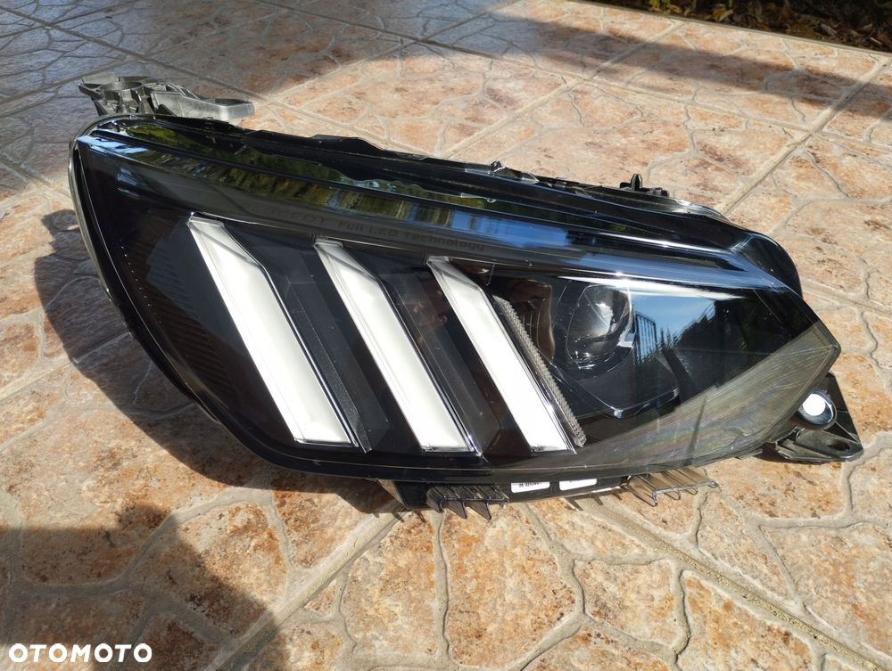 lampa prawa full led peugeot 208 ii 2008 ii 2019-2023 9841641980