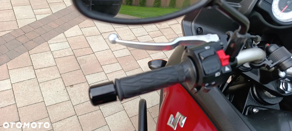 Suzuki V-STROM - 13