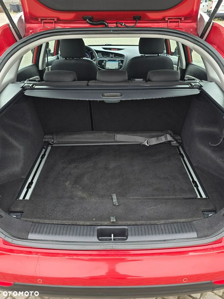 Kia Ceed - 18