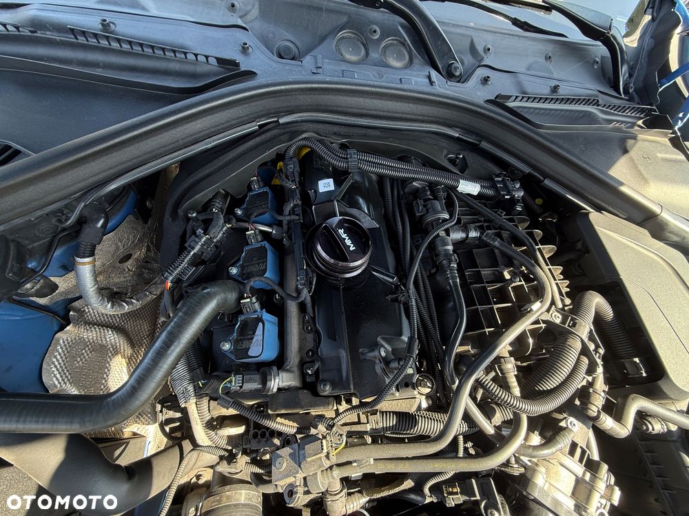 BMW Seria 3 330i GPF xDrive M Sport Shadow sport - 26