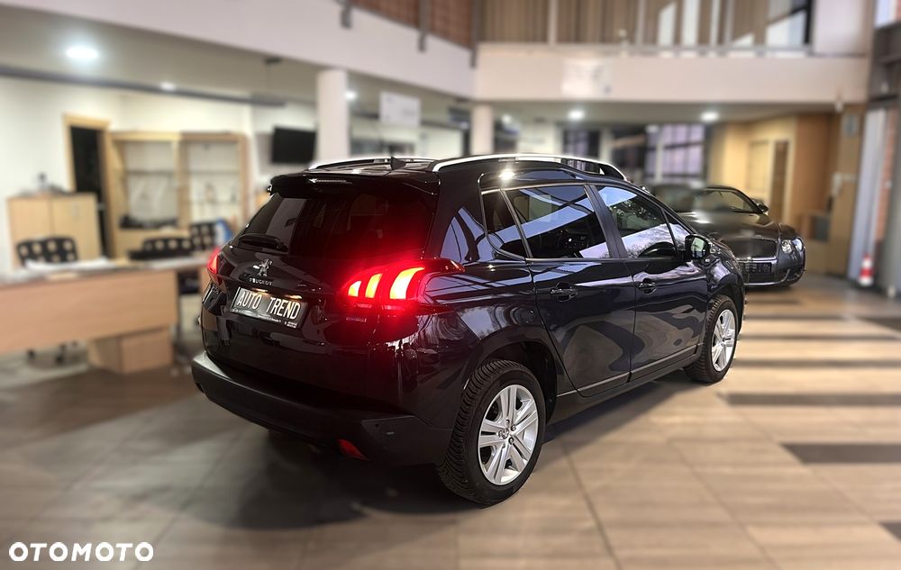 Peugeot 2008 PureTech 110 Stop&Start Style - 3