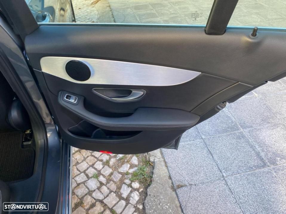 Mercedes-Benz C 220 d 9G-TRONIC Avantgarde - 31