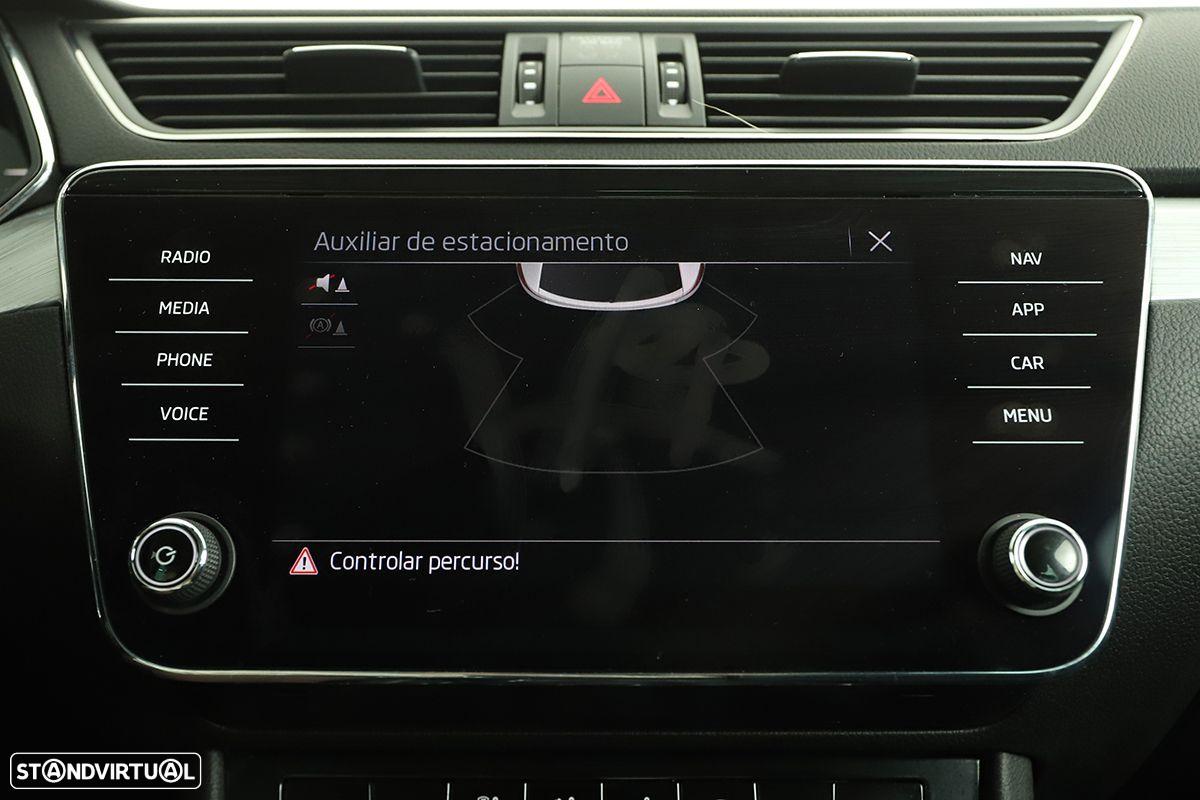 Skoda Superb Break 2.0 TDI Ambition - 11