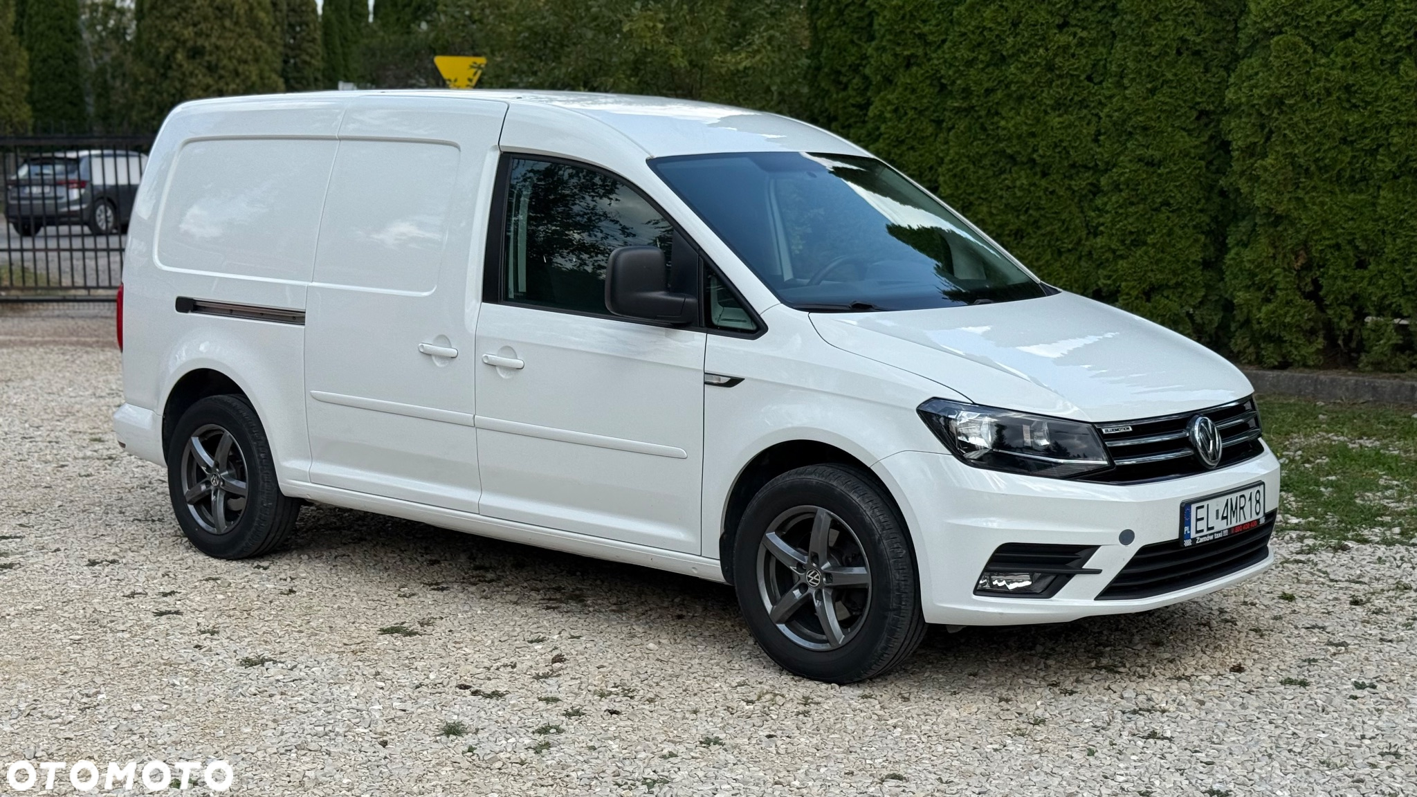 Volkswagen Caddy - 10