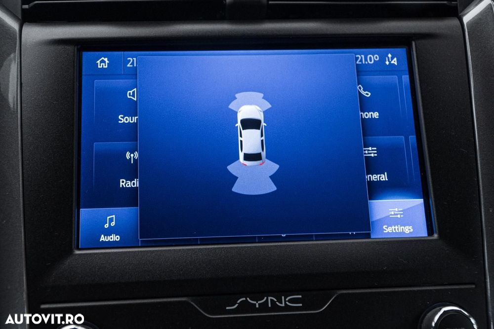 Ford Mondeo 2.0 HEV Titanium - 33