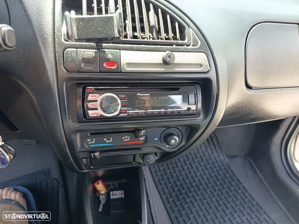 Citroën Saxo 1.1i SX - 7