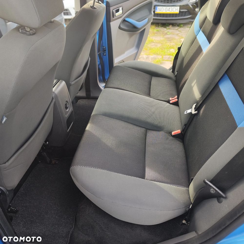 Ford Kuga 2.0 TDCi 2x4 Trend - 13