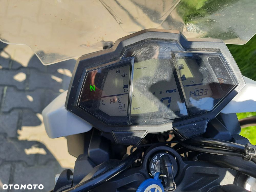 Yamaha MT - 6