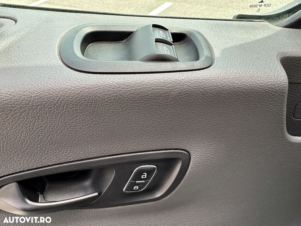 Ford Transit 350 2.0 EcoBlue 130 CP L4 RWD Base - 22