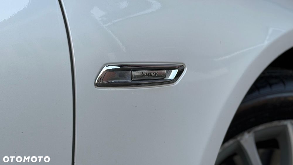 BMW Seria 5 520d xDrive Luxury Line - 18