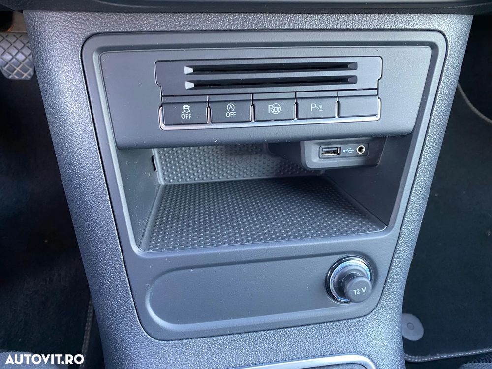 Volkswagen Tiguan - 12