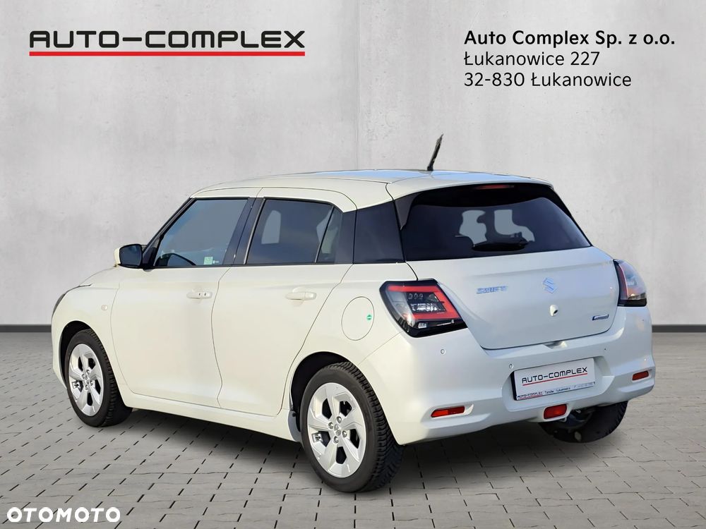 Suzuki Swift 1.2 Dualjet SHVS Premium Plus CVT - 4