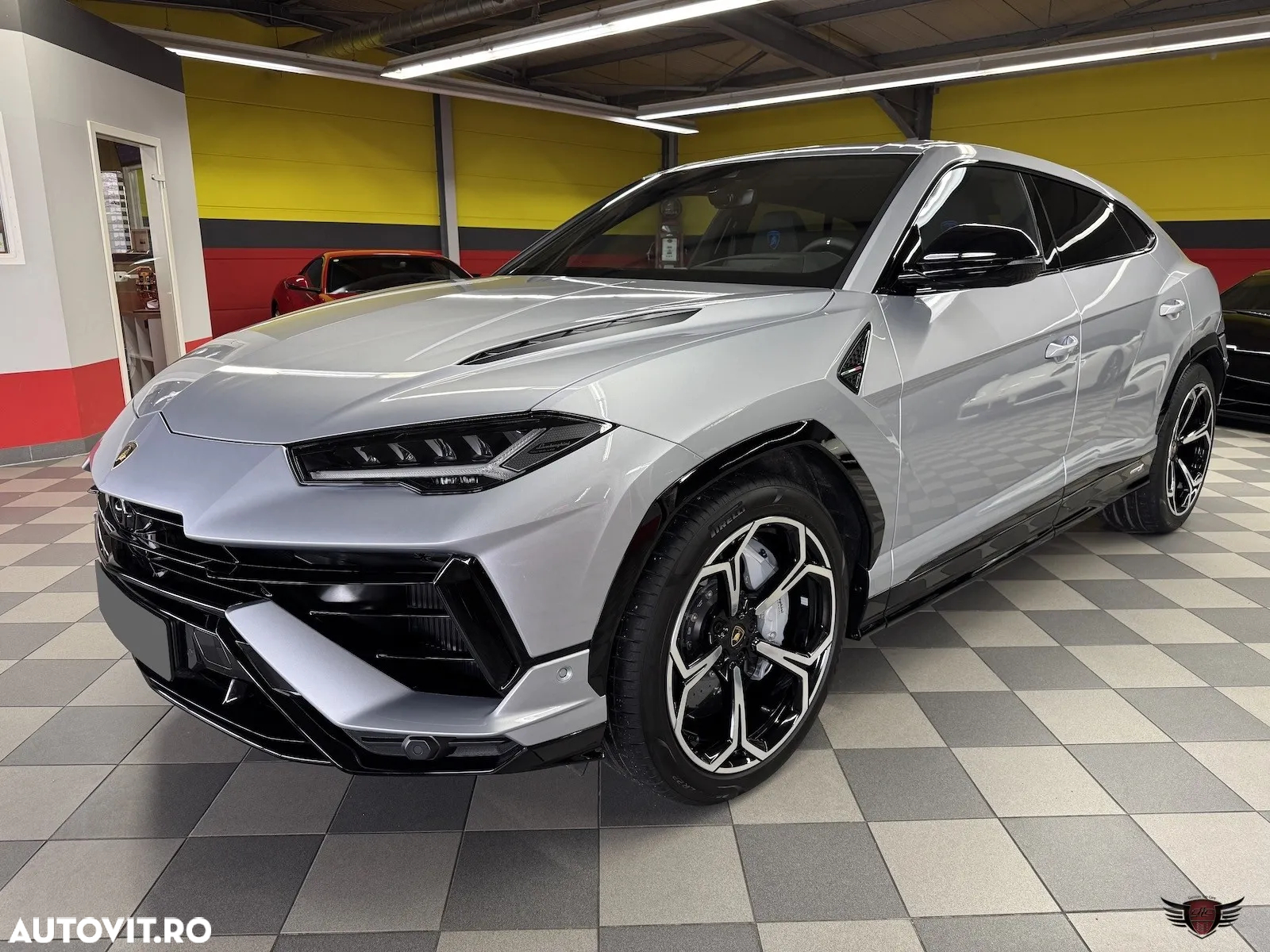 Lamborghini URUS - 3