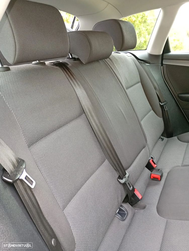 Audi A3 Sportback 1.6 TDI Attraction - 31