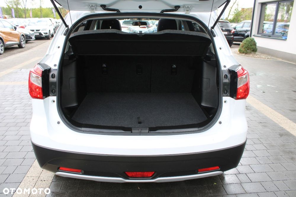 Suzuki SX4 S-Cross - 14