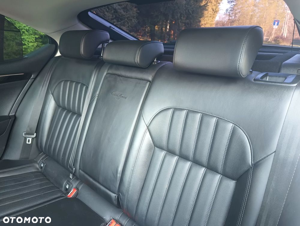 Skoda Superb 2.0 TDI DSG Premium Edition - 31