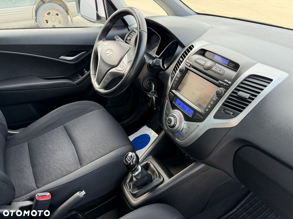 Hyundai ix20 1.6 CRDi blue Comfort - 36
