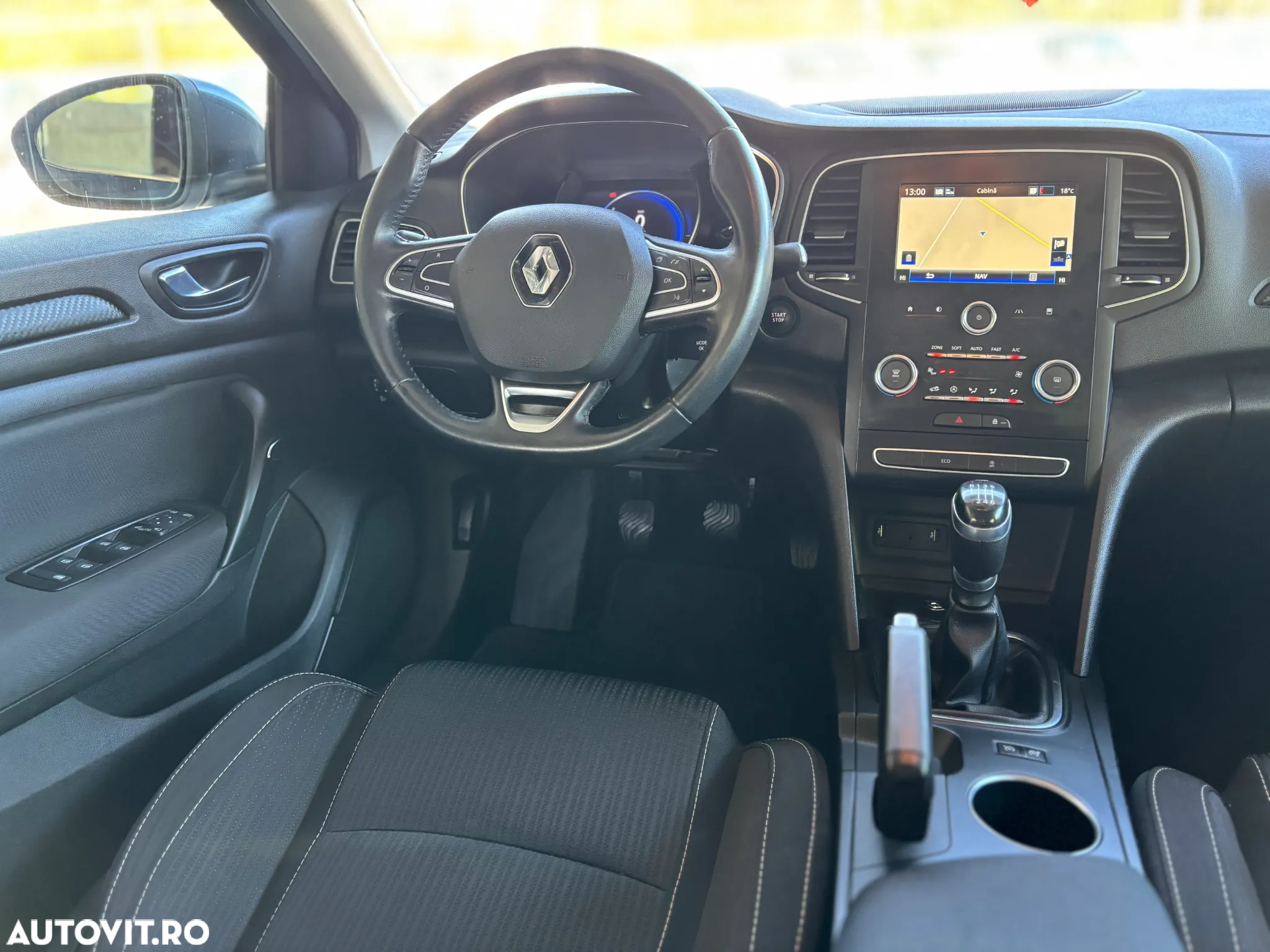 Renault Megane BLUE dCi Business - 5