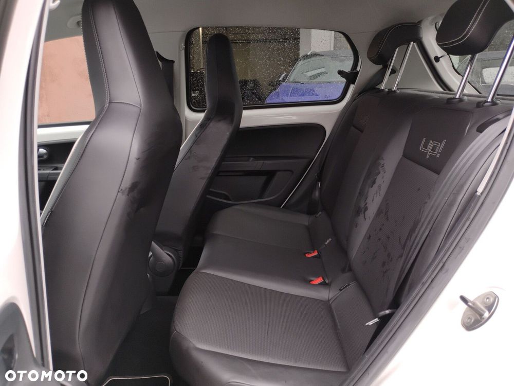 Volkswagen up! 1.0 high - 21