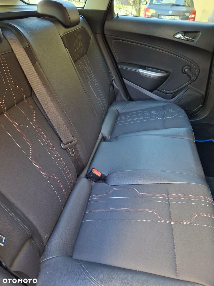 Opel Astra 1.4 Sport - 9