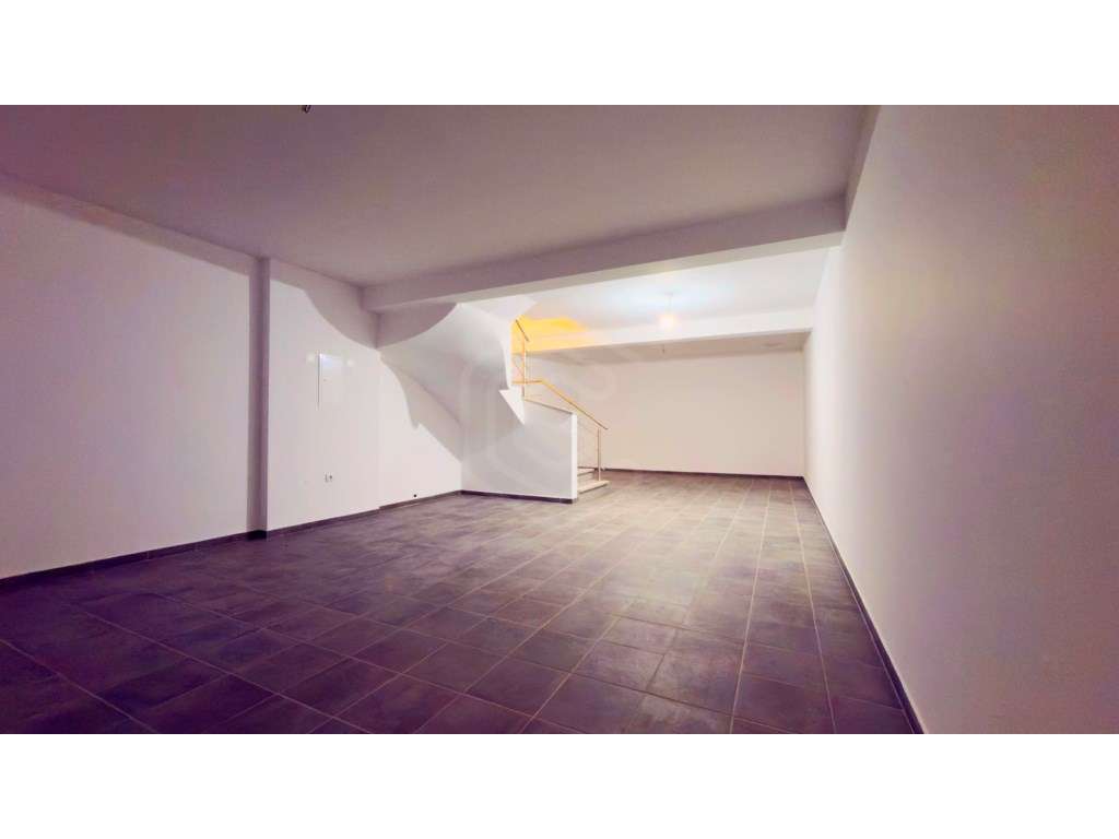 Moradia T2+1 nova com logradouro em Tavira, Algarve - Grande imagem: 5/30