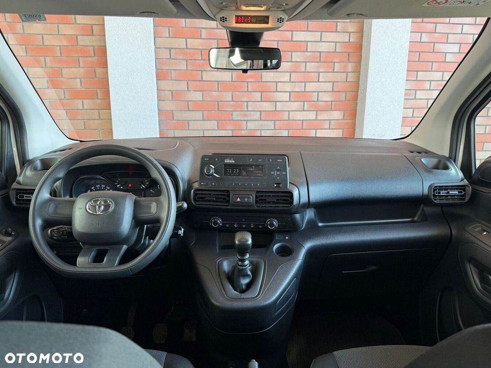 Toyota ProAce - 14