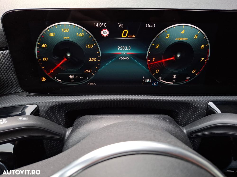 Mercedes-Benz CLA 180 7G-DCT - 10