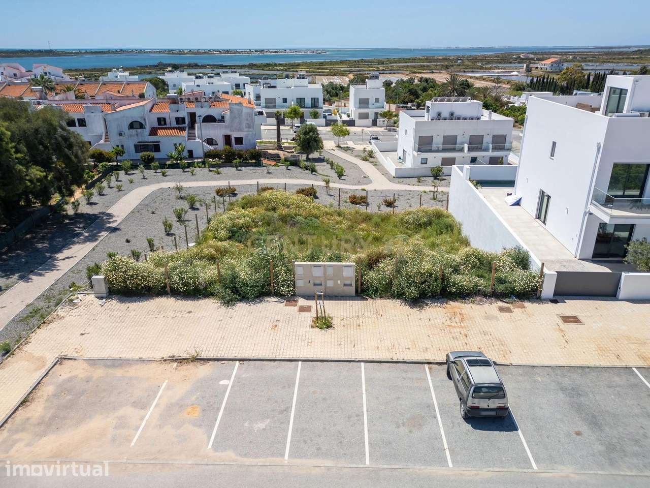 Lote de Terreno com Projeto Pré-aprovado para Moradia T3 com Piscina P - Grande imagem: 5/20