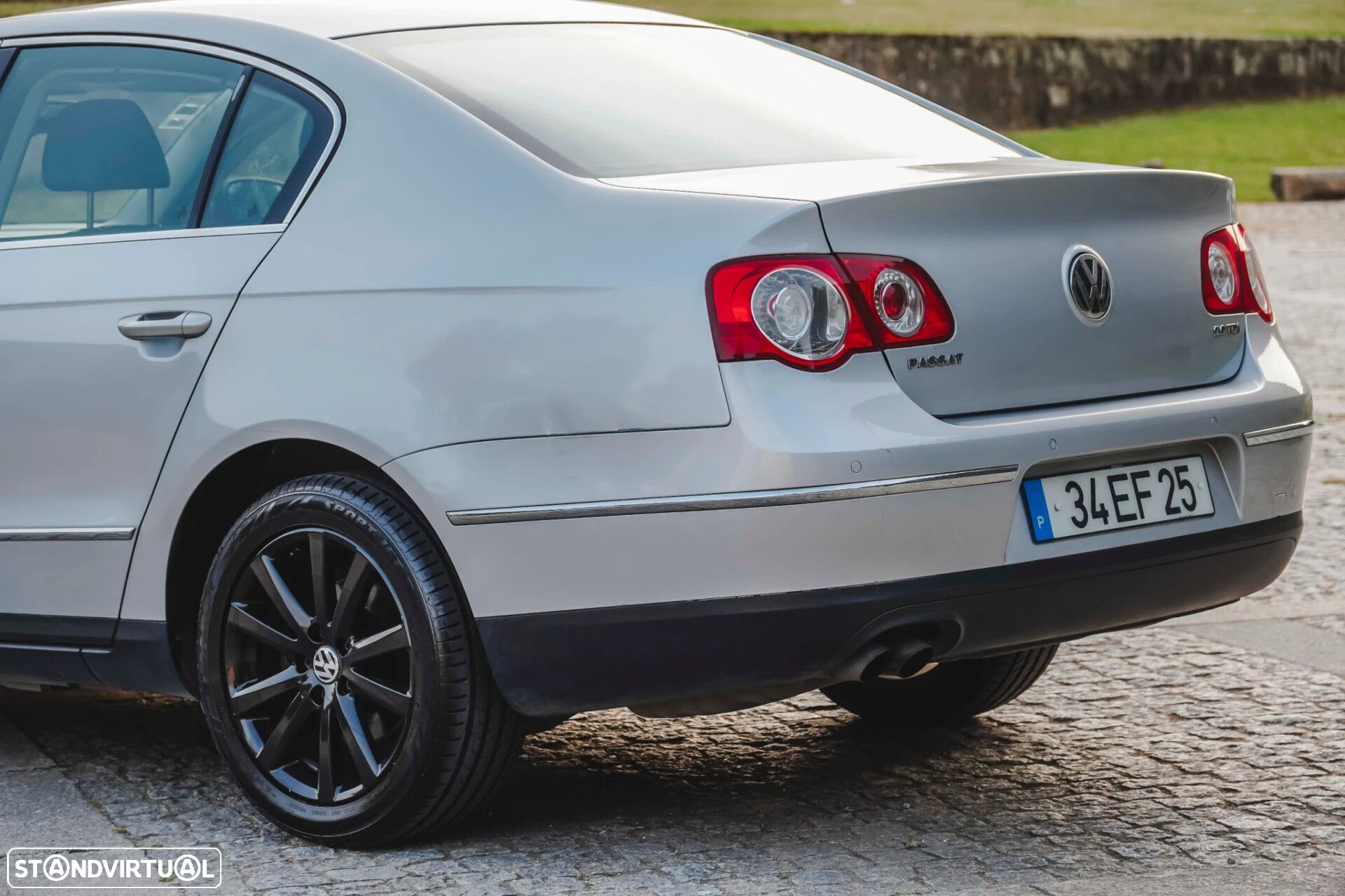 VW Passat - 42