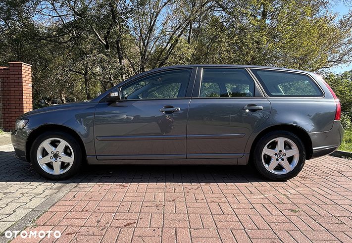 Volvo V50 2.0D Momentum - 4