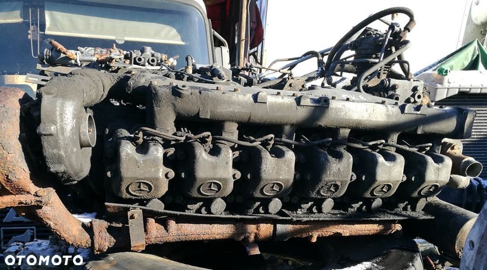 SILNIK MERCEDES OM447 OM 447 LEŻĄCY LEŻAK AUTOBUS