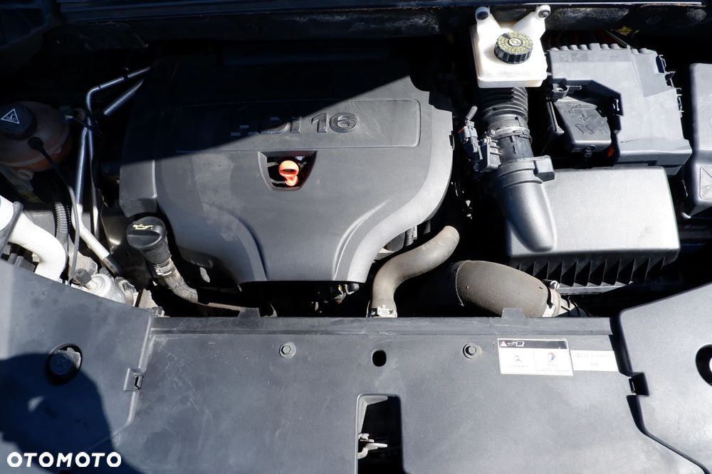 Citroën DS5 2.0 HDi SoChic - 37