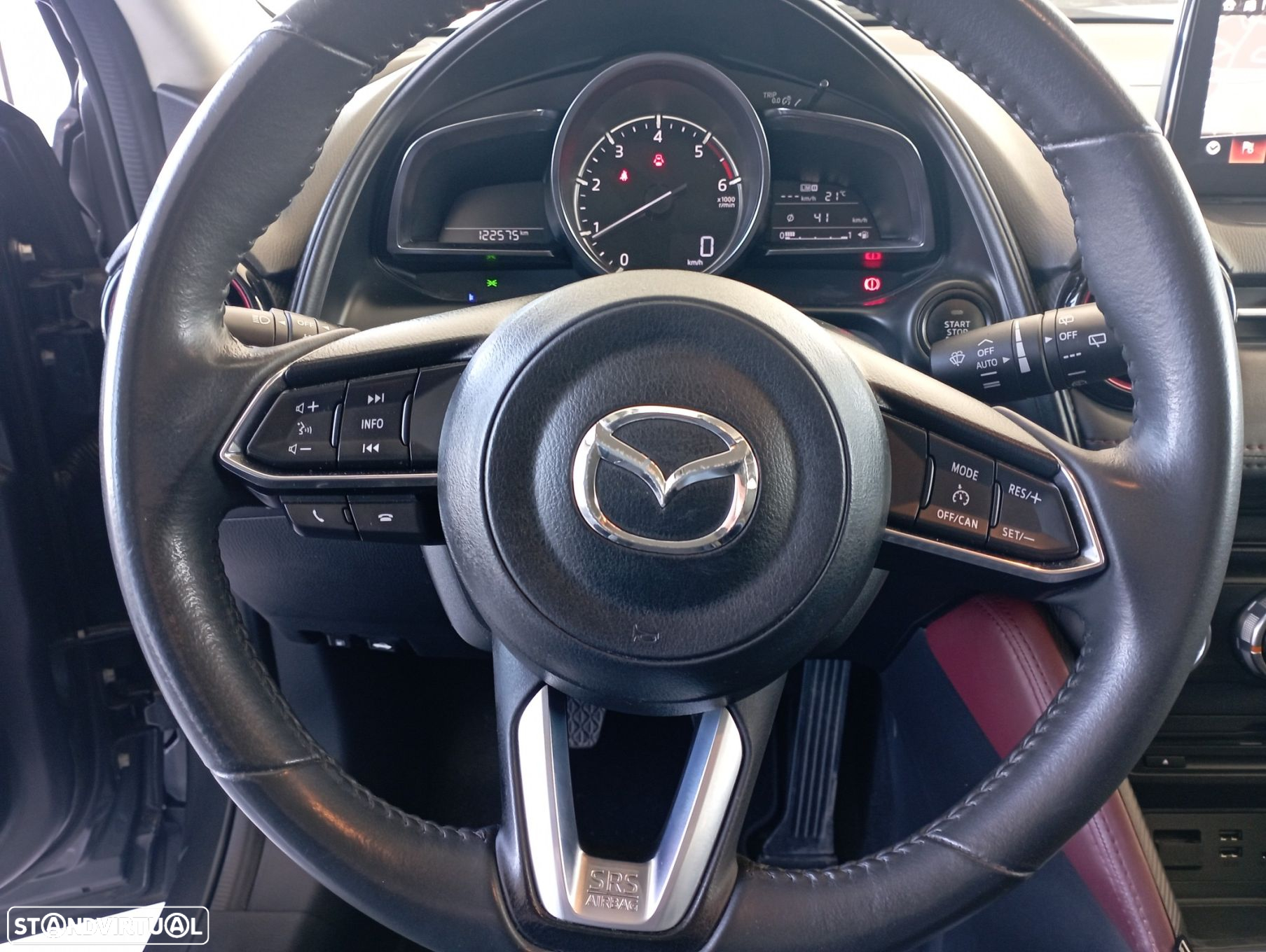 Mazda CX-3 1.5 Sky.Excellence Navi - 10