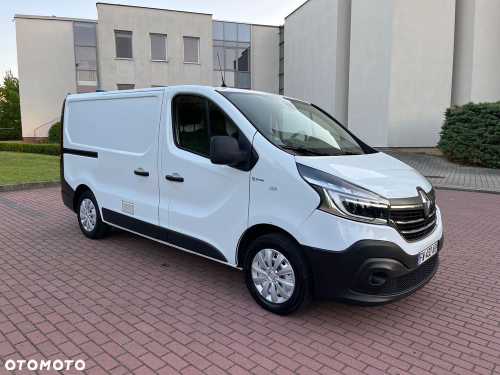 Renault Trafic - 28