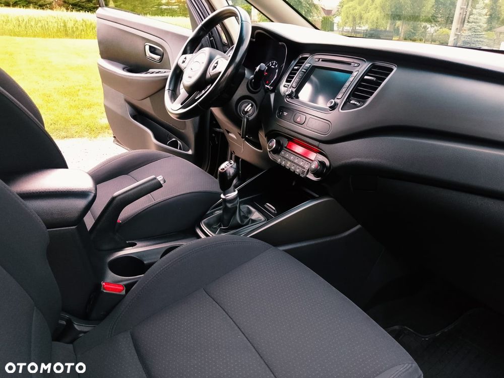 Kia Carens 1.6 GDI XL 7os - 8