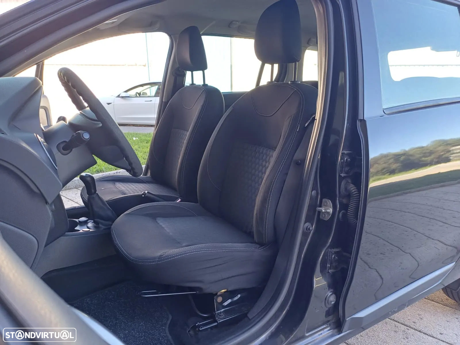 Dacia Logan MCV 1.2 16V Confort Bi-Fuel - 26