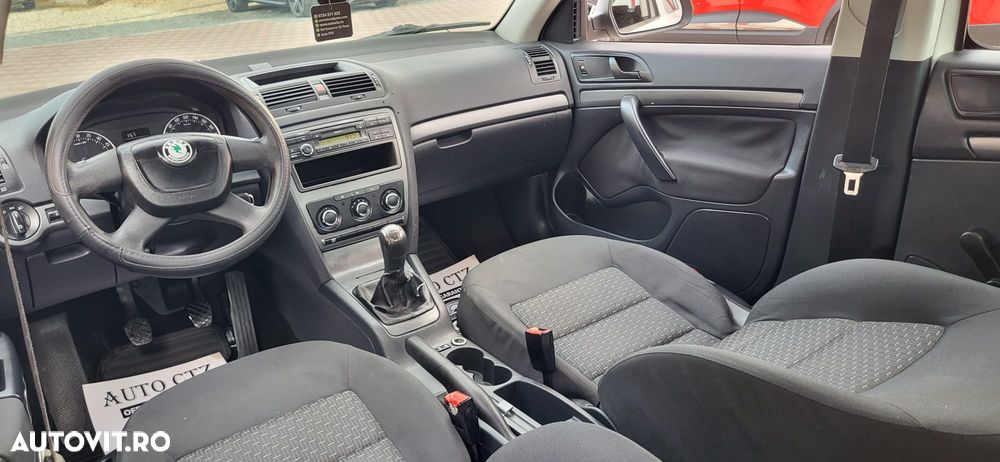 Skoda Octavia 1.6 TDI DPF Active - 37