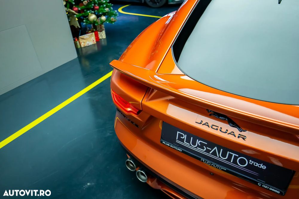 Jaguar F-Type - 7