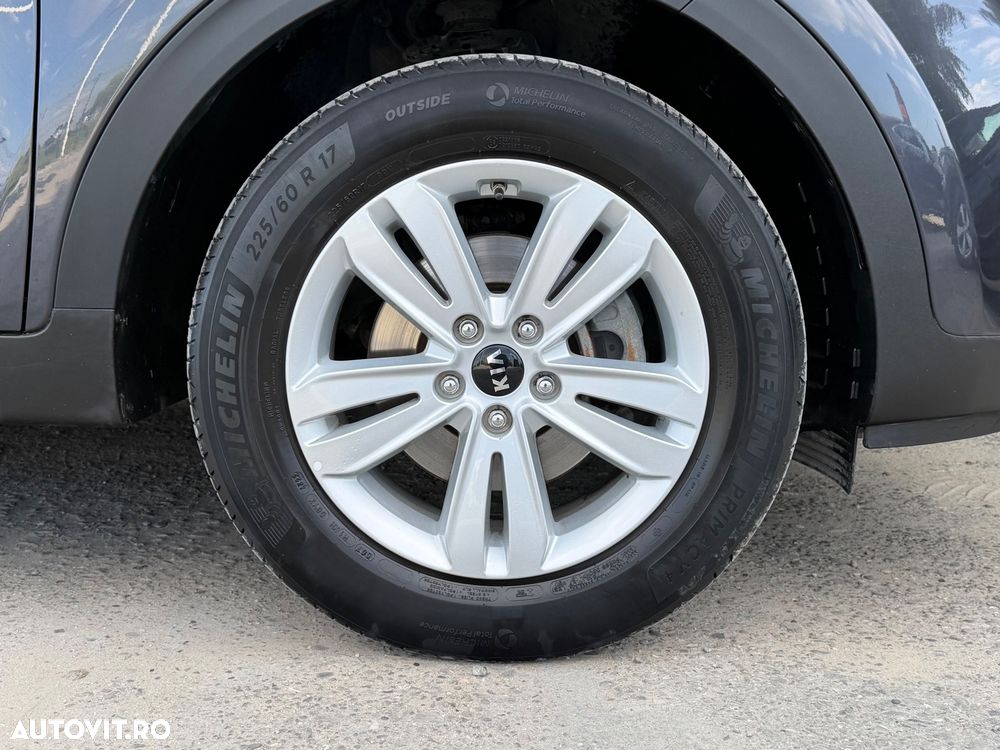 Kia Sportage 1.6 GDI 2WD Attract - 23