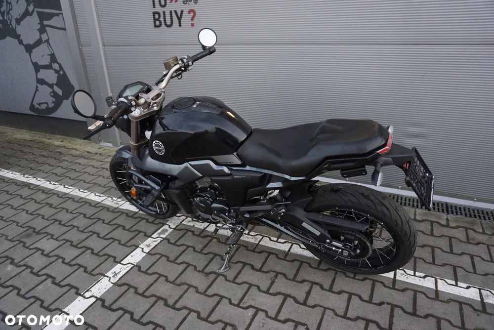 Zontes 125 G1 Spoke - 17