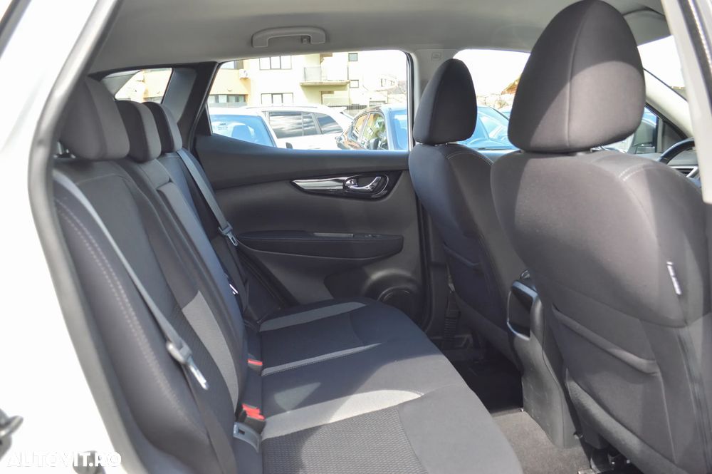 Nissan Qashqai 1.5D 114CP 2WD N-Connecta - 22