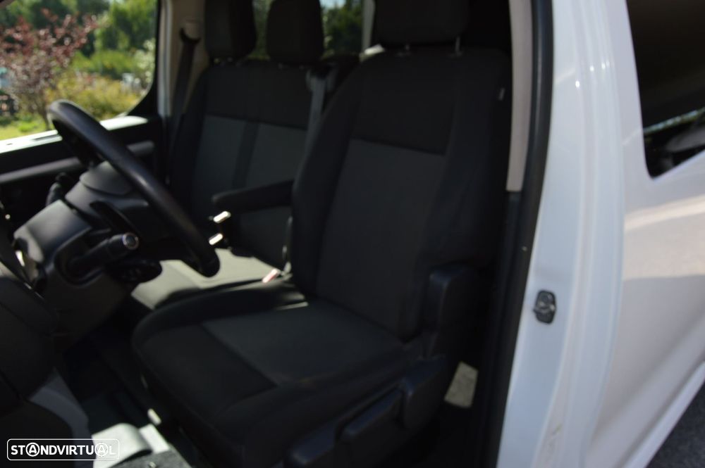 Peugeot Expert 2.0 BlueHDi L3H1 Premium Long EAT8 - 18
