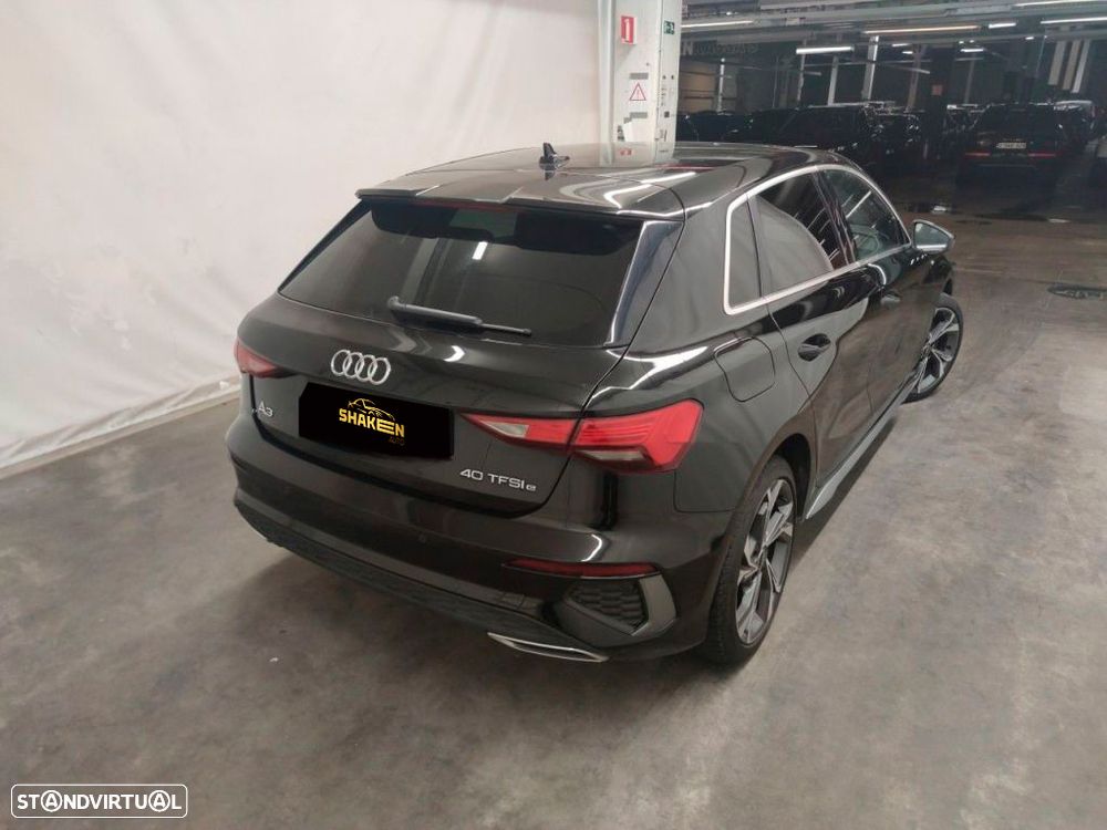 Audi A3 Sportback 40 TFSIe S tronic S line - 4