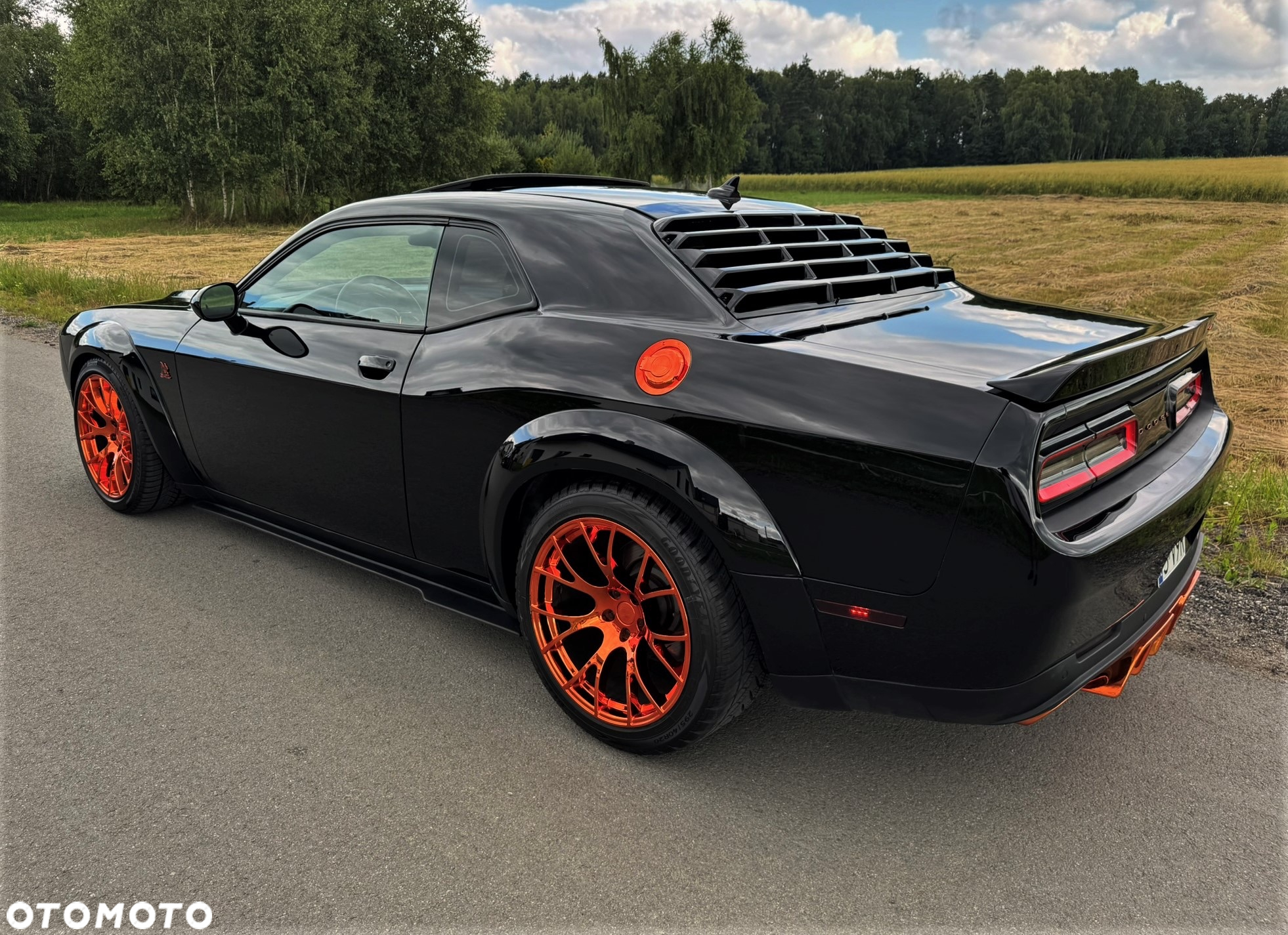 Dodge Challenger - 3